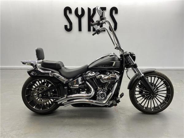 2023 Harley-Davidson Breakout