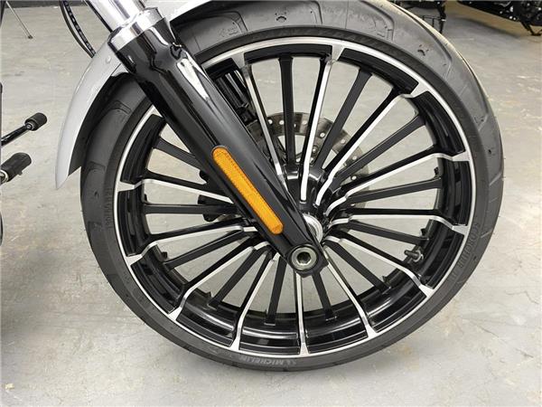 2024 Harley-Davidson Breakout 117