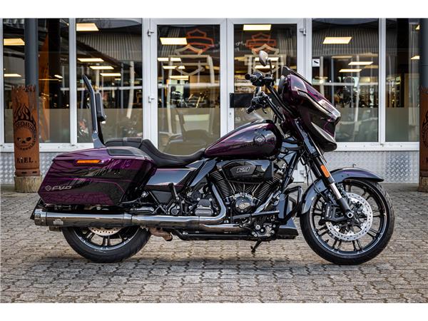 Harley-Davidson CVO Street Glide FLHXSE 121 cui - Jekill & Hyde