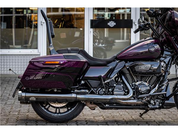 Harley-Davidson CVO Street Glide FLHXSE 121 cui - Jekill & Hyde