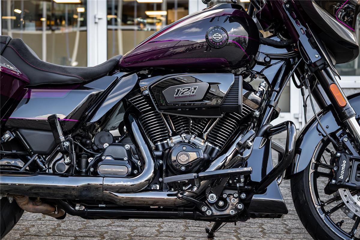 Harley-Davidson CVO Street Glide FLHXSE 121 cui - Jekill & Hyde