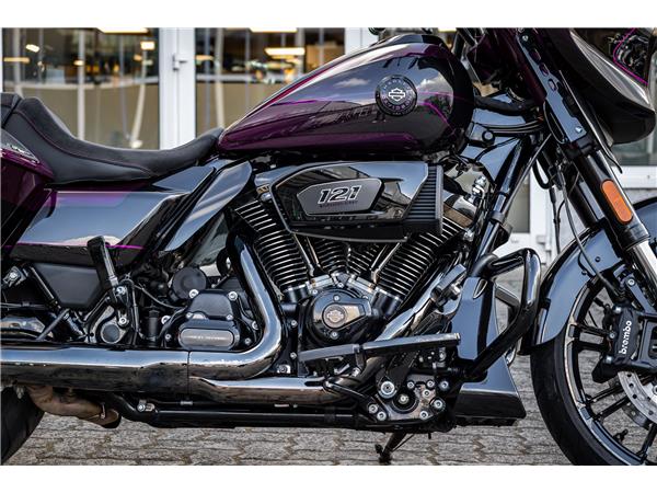 Harley-Davidson CVO Street Glide FLHXSE 121 cui - Jekill & Hyde