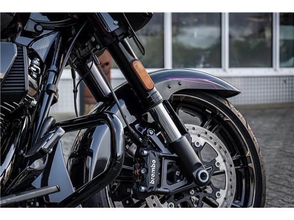 Harley-Davidson CVO Street Glide FLHXSE 121 cui - Jekill & Hyde