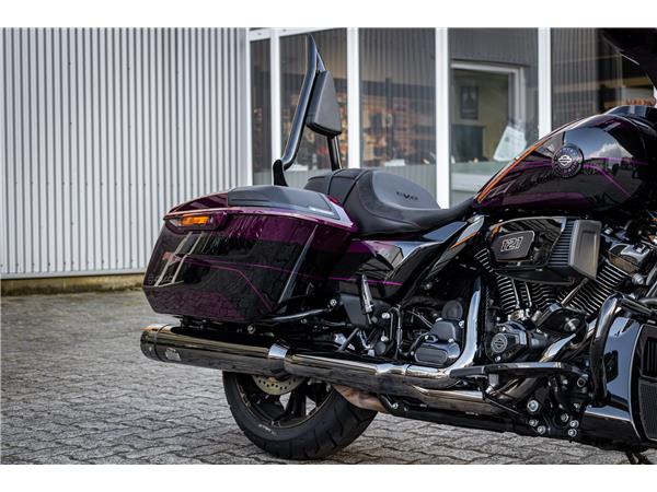 Harley-Davidson CVO Street Glide FLHXSE 121 cui - Jekill & Hyde