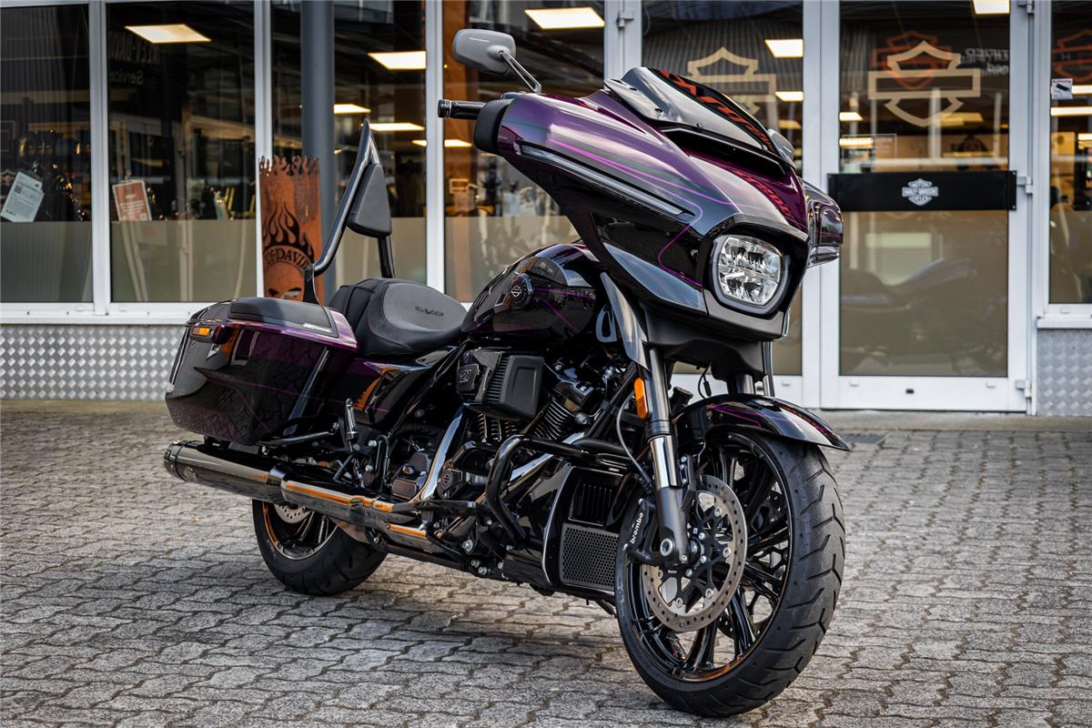 Harley-Davidson CVO Street Glide FLHXSE 121 cui - Jekill & Hyde