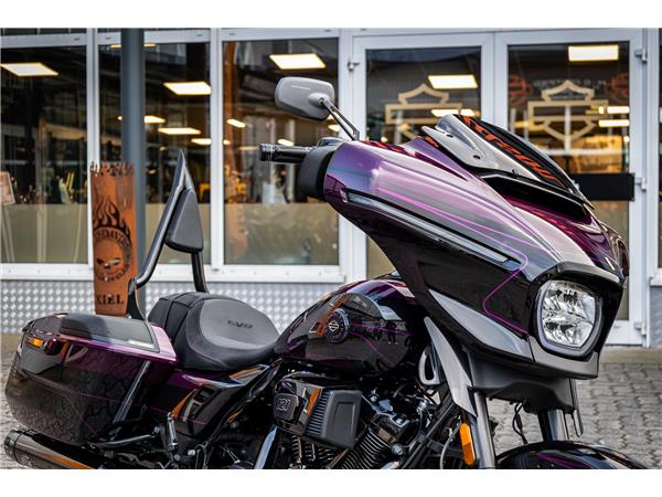Harley-Davidson CVO Street Glide FLHXSE 121 cui - Jekill & Hyde
