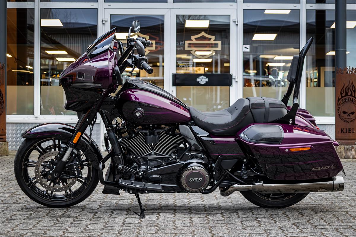 Harley-Davidson CVO Street Glide FLHXSE 121 cui - Jekill & Hyde
