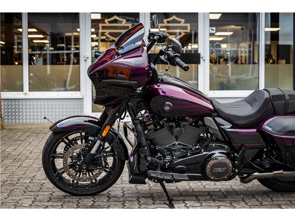 Harley-Davidson CVO Street Glide FLHXSE 121 cui - Jekill & Hyde