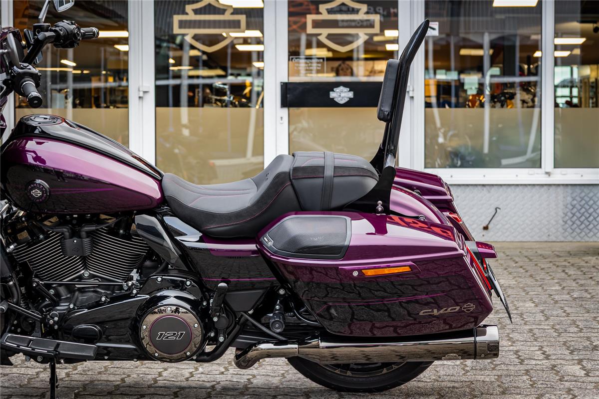 Harley-Davidson CVO Street Glide FLHXSE 121 cui - Jekill & Hyde