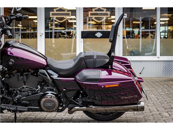 Harley-Davidson CVO Street Glide FLHXSE 121 cui - Jekill & Hyde