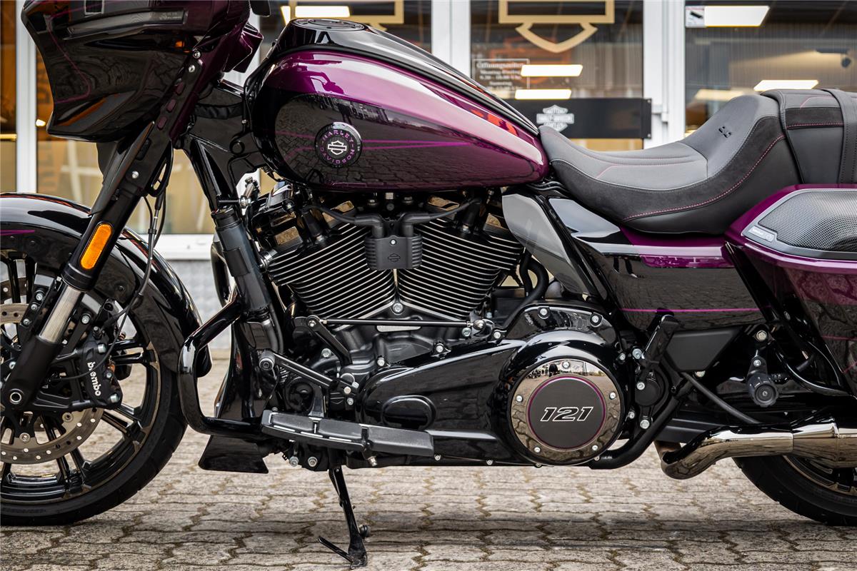 Harley-Davidson CVO Street Glide FLHXSE 121 cui - Jekill & Hyde