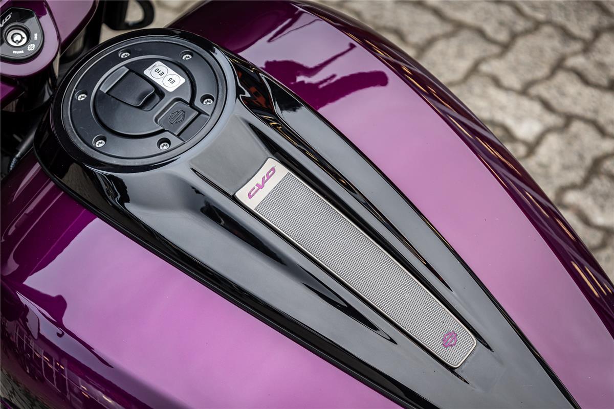 Harley-Davidson CVO Street Glide FLHXSE 121 cui - Jekill & Hyde