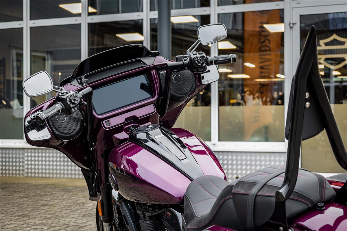 Harley-Davidson CVO Street Glide FLHXSE 121 cui - Jekill & Hyde
