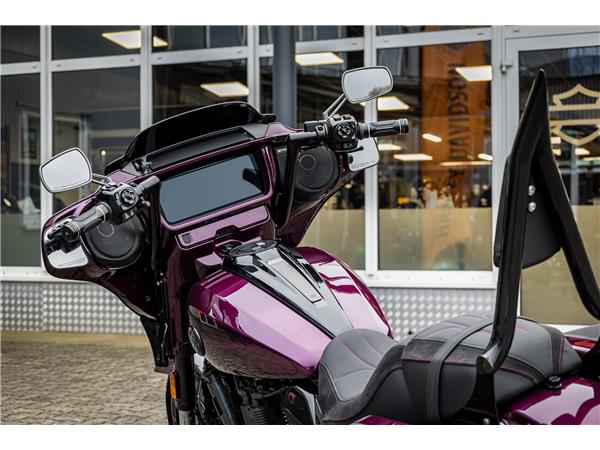 Harley-Davidson CVO Street Glide FLHXSE 121 cui - Jekill & Hyde