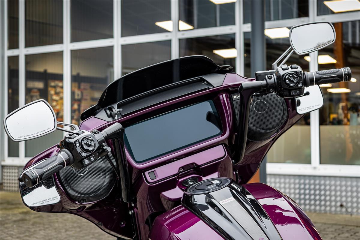 Harley-Davidson CVO Street Glide FLHXSE 121 cui - Jekill & Hyde