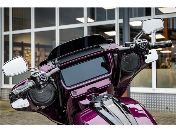 Harley-Davidson CVO Street Glide FLHXSE 121 cui - Jekill & Hyde