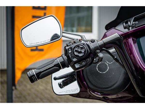 Harley-Davidson CVO Street Glide FLHXSE 121 cui - Jekill & Hyde