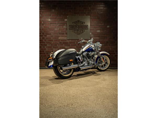 FLSTNSE CVO Softail Deluxe CVO