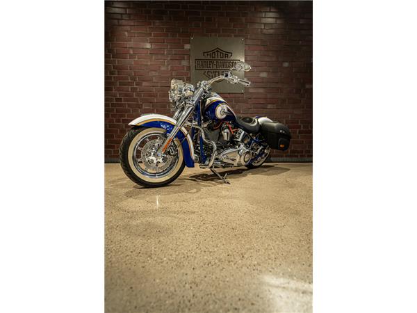 FLSTNSE CVO Softail Deluxe CVO
