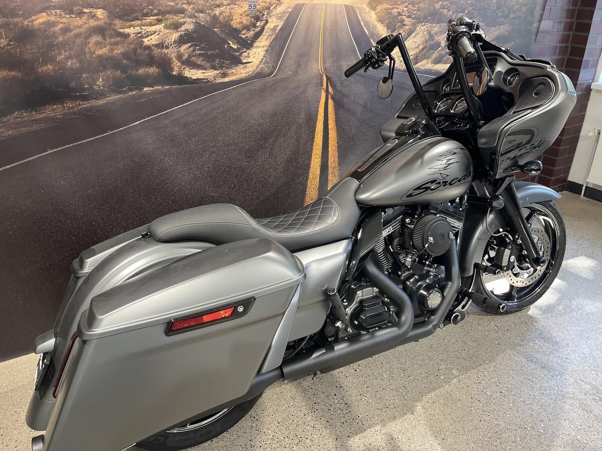 FLTRUSE CVO ROAD GLIDE ULTRA Jekill & Hyde uvm