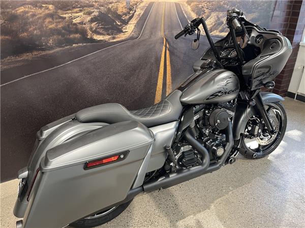 FLTRUSE CVO ROAD GLIDE ULTRA Jekill & Hyde uvm