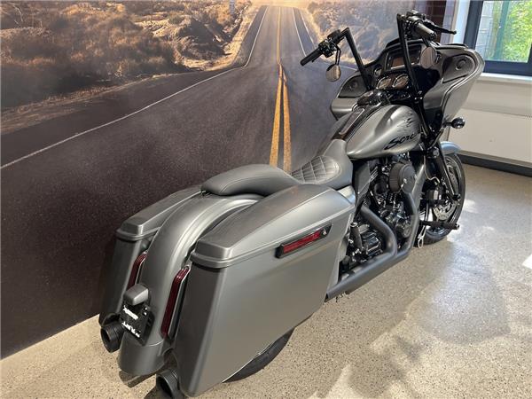 FLTRUSE CVO ROAD GLIDE ULTRA Jekill & Hyde uvm