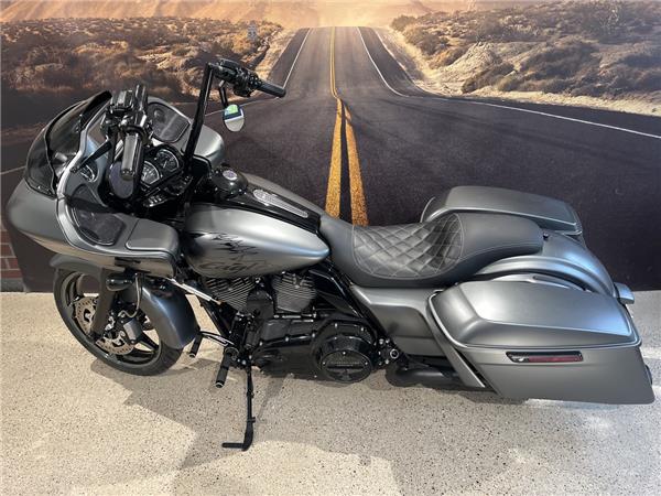 FLTRUSE CVO ROAD GLIDE ULTRA Jekill & Hyde uvm