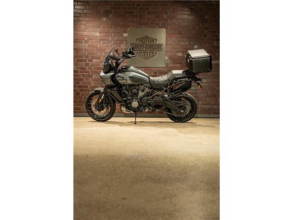 RA1250S Pan America Special 