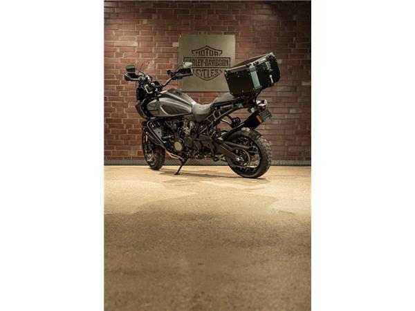 RA1250S Pan America Special 