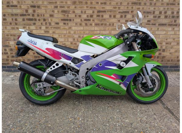 New Kawasaki ZXR400 GREEN