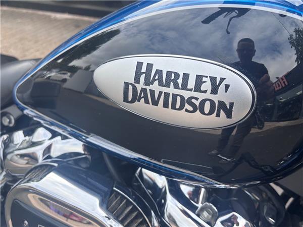 2022 HARLEY-DAVIDSON SOFTAIL FLHC HERITAGE CLASSIC
