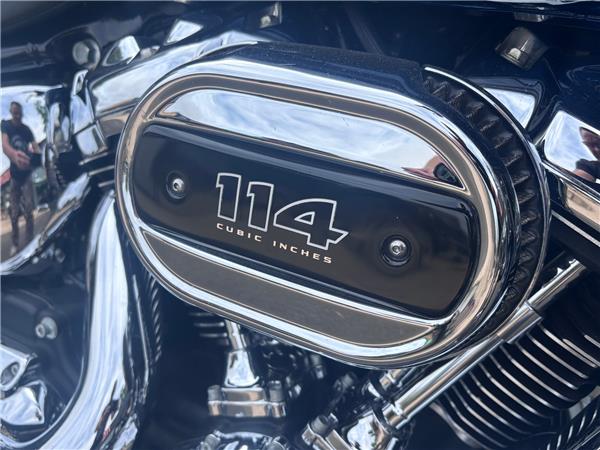 2022 HARLEY-DAVIDSON SOFTAIL FLHC HERITAGE CLASSIC
