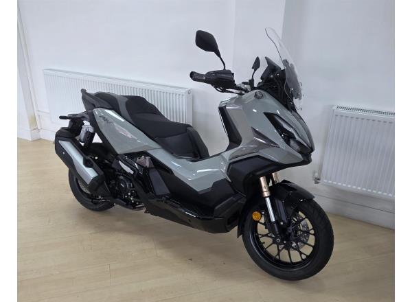 Honda ADV350