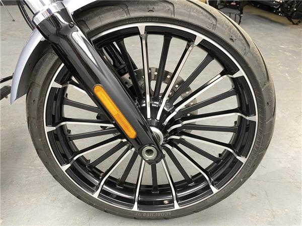2023 Harley-Davidson Breakout