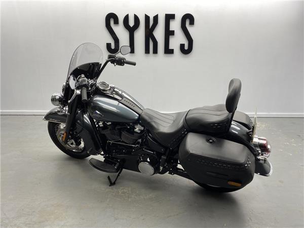 2025 Harley-Davidson Heritage Classic