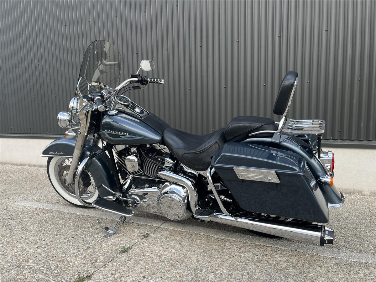 2015 HARLEY-DAVIDSON DELUXE
