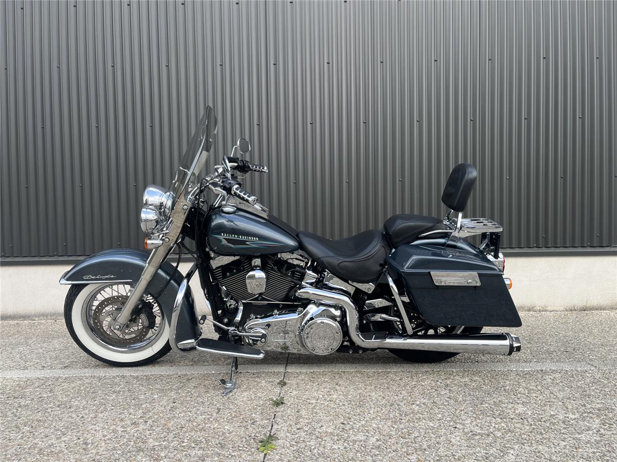 2015 HARLEY-DAVIDSON DELUXE