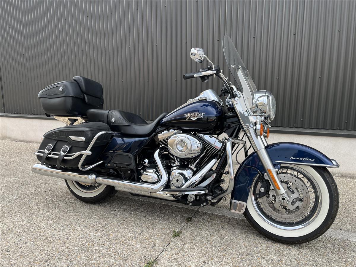 2013 HARLEY-DAVIDSON ROAD KING