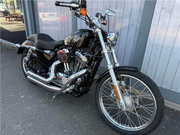2016 HARLEY-DAVIDSON SPORTSTER XL1200V SEVENTY TWO