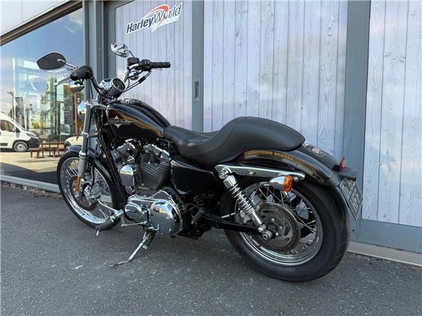 2016 HARLEY-DAVIDSON SPORTSTER XL1200V SEVENTY TWO