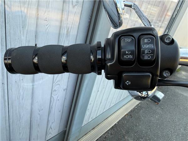 2016 HARLEY-DAVIDSON SPORTSTER XL1200V SEVENTY TWO