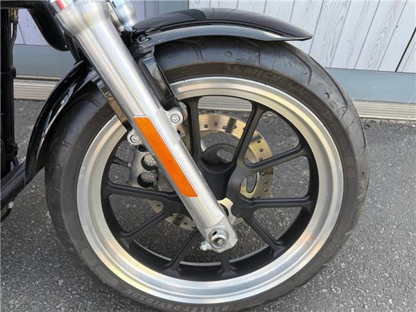 2019 HARLEY-DAVIDSON SPORTSTER XL883L SUPER LOW