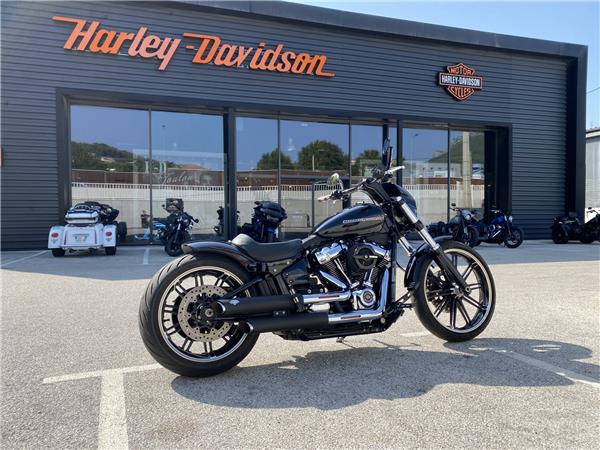 2017 HARLEY-DAVIDSON BREAKOUT