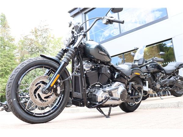 2025 HARLEY-DAVIDSON STREET BOB