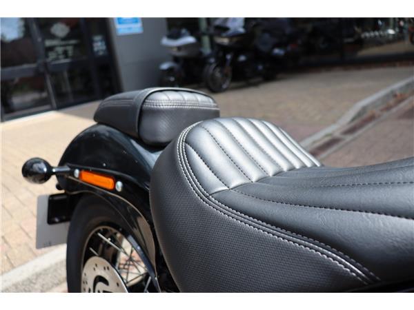 2025 HARLEY-DAVIDSON STREET BOB