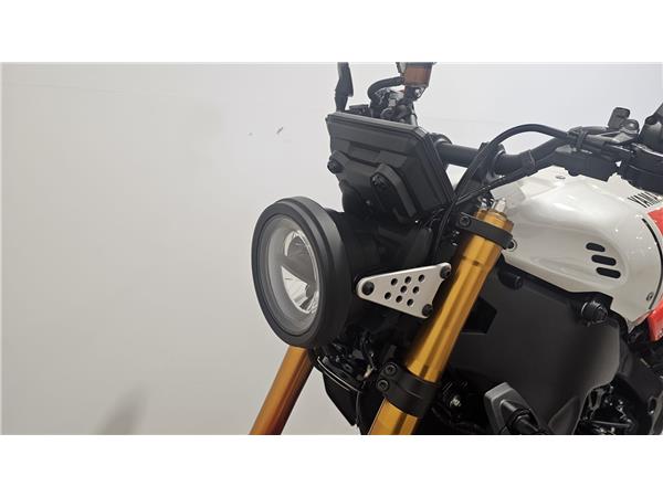 2025 YAMAHA XSR900