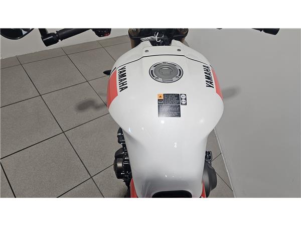 2025 YAMAHA XSR900