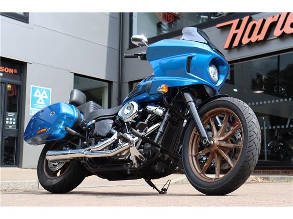 2017 HARLEY-DAVIDSON LOW RIDER