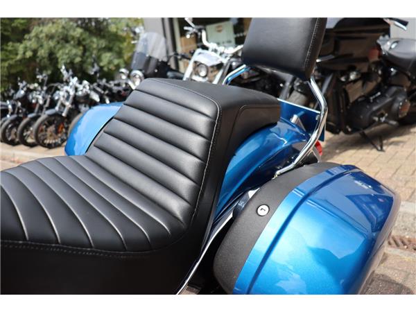 2017 HARLEY-DAVIDSON LOW RIDER
