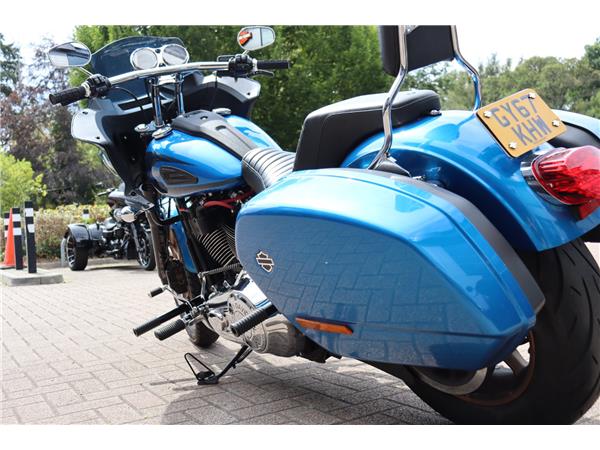 2017 HARLEY-DAVIDSON LOW RIDER